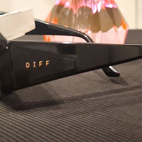 DIFF Eyewear Zoe 55MM Square Polorized Sunglasses - Picture 11 of 14